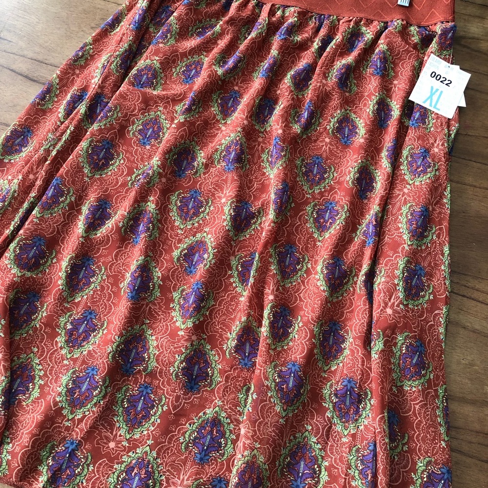 Lularoe Lola skirt